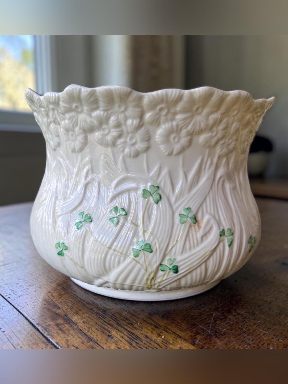 Vintage Belleek Ireland Shamrock Daisy Planter Cachepot Fine Parian China